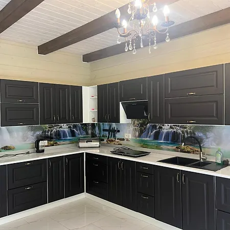 Сasa de vacaciones кольорове життя *