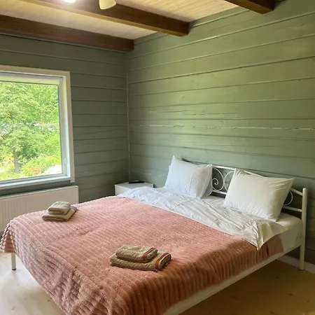 Holiday home кольорове життя