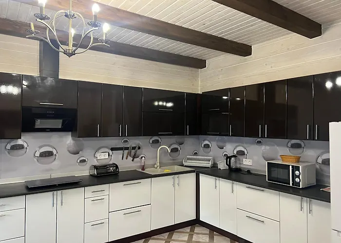 Tatil Evi кольорове життя Mykulychyn